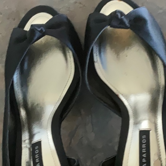 Black heels - Picture 2 of 5